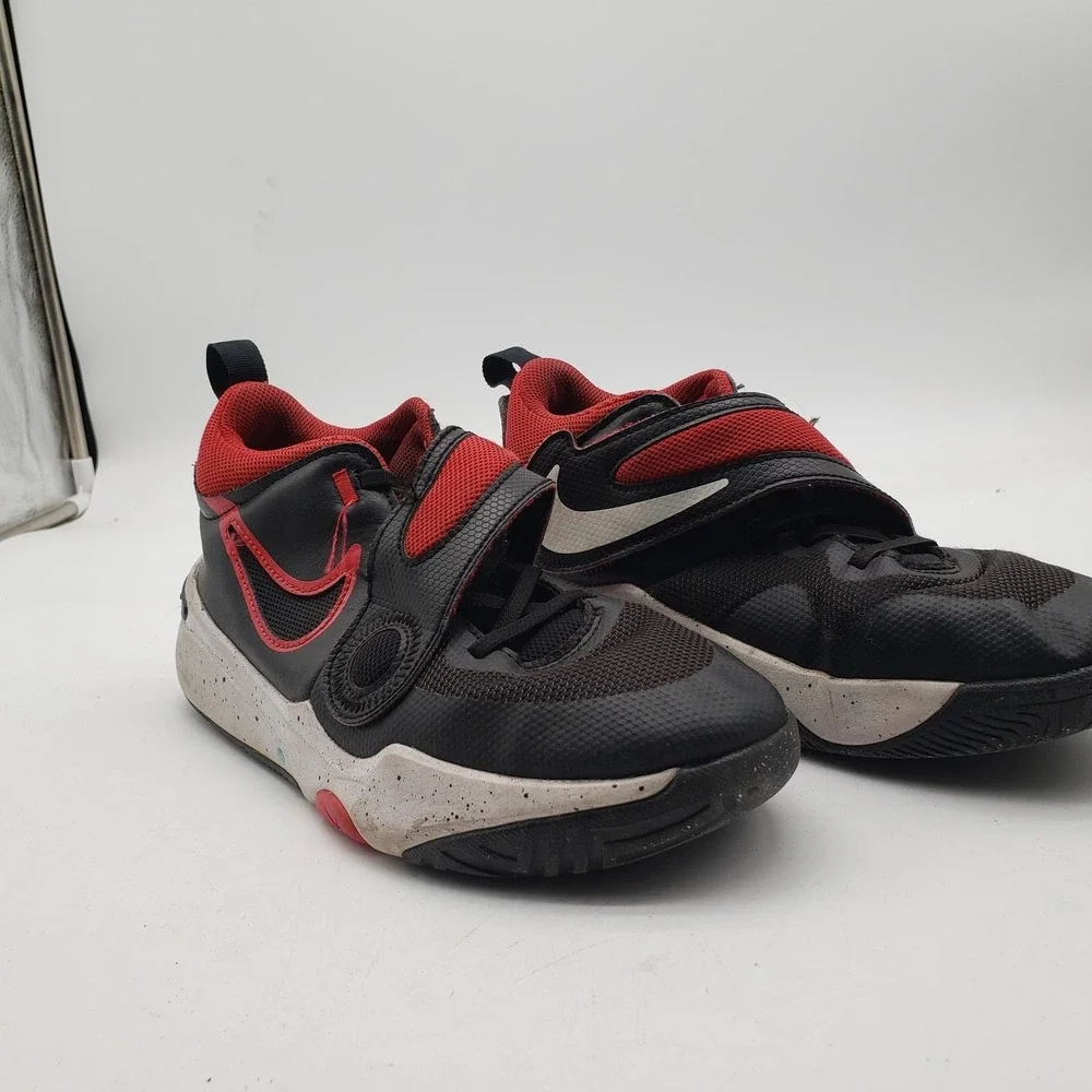 Nike Team Hustle D 11 Shoes Youth Size 6Y Black Red Basketball‎ Strap DV8996-003